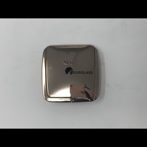 Hourglass Ambient Lighting Blush In Mood Exposure